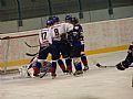 Chatrnch s Bohem nenechaj soupee atakovat echa |  autor: Monika Novotn (kerka)