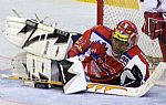 Jaroslav Kame po stele Radovana Glase |  autor: Monika Novotn